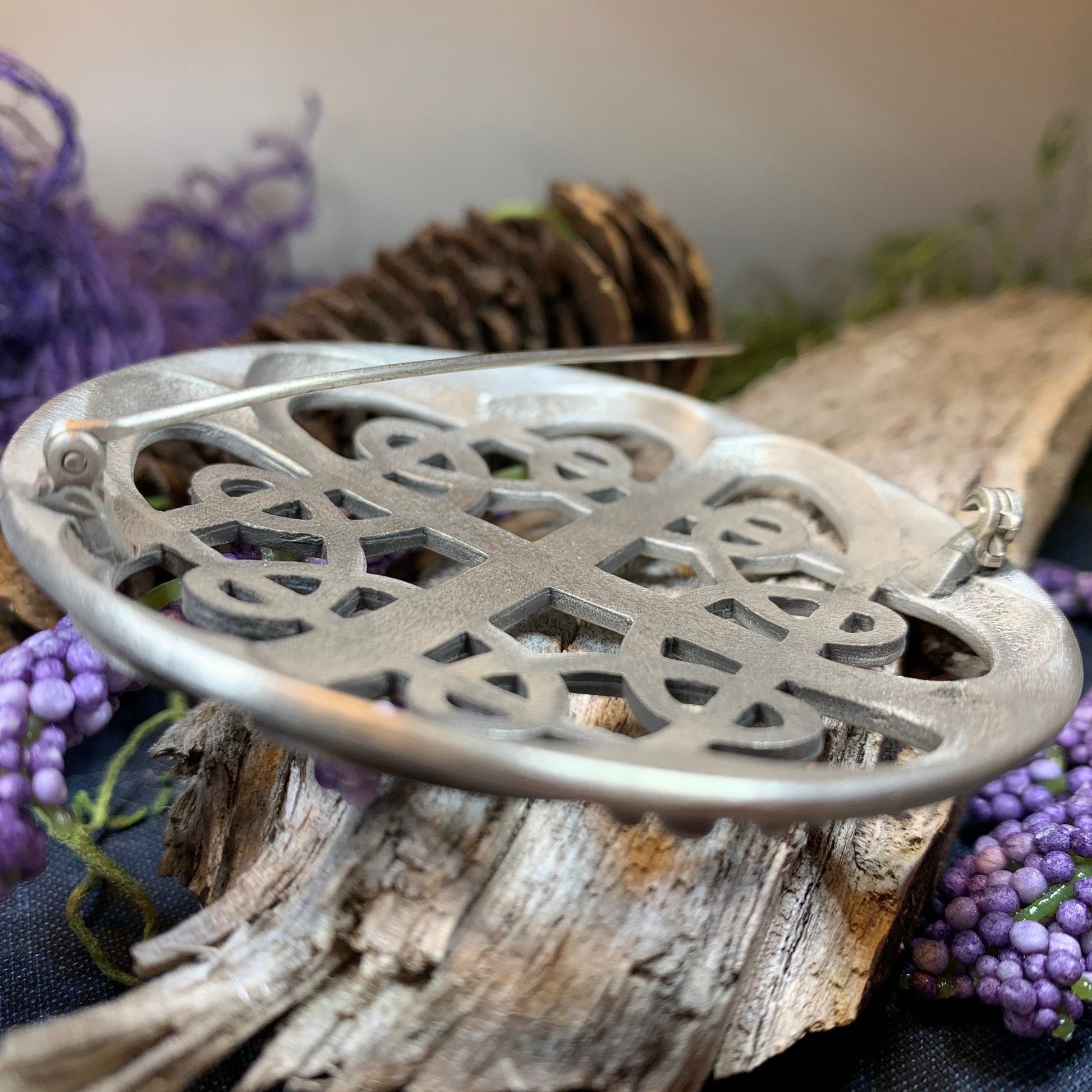 Celtic Knot Brooch, Celtic Pin, Tartan Pin, Wiccan Jewelry, Norse Jewelry, Pagan Jewelry, Ireland Pin, Scotland Jewelry, Viking Jewelry