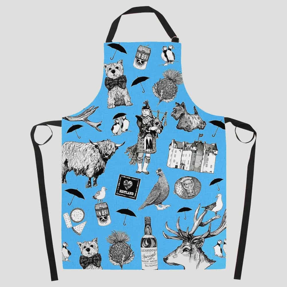 Scotland Love Apron, Scotland Gift, Bagpiper Apron, Thistle Gift, Outlander Gift, Highland Cow Gift, Mom Gift, Sister Gift