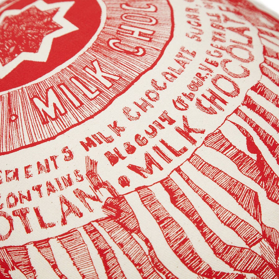 Tunnock's Tea Cake Apron, Scotland Gift, Scottish Food Apron, Scottish Candy, Outlander Gift, Scots Tea Cake Gift, Mom Gift, Sister Gift