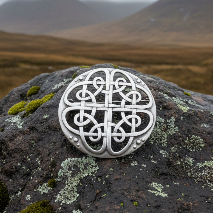 Celtic Knot Brooch, Celtic Pin, Tartan Pin, Wiccan Jewelry, Norse Jewelry, Pagan Jewelry, Ireland Pin, Scotland Jewelry, Viking Jewelry