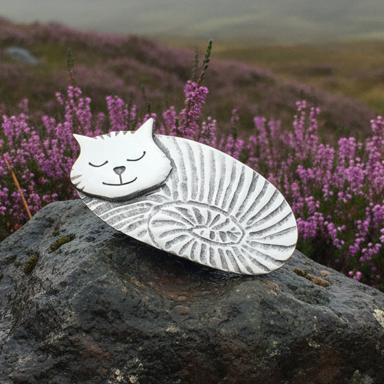 Cuddly Cat Hair Clip, Celtic Barrette, Irish Jewelry, Pagan Jewelry, Friendship Gift, Wiccan Jewelry, Cat Jewelry, Animal Barrette