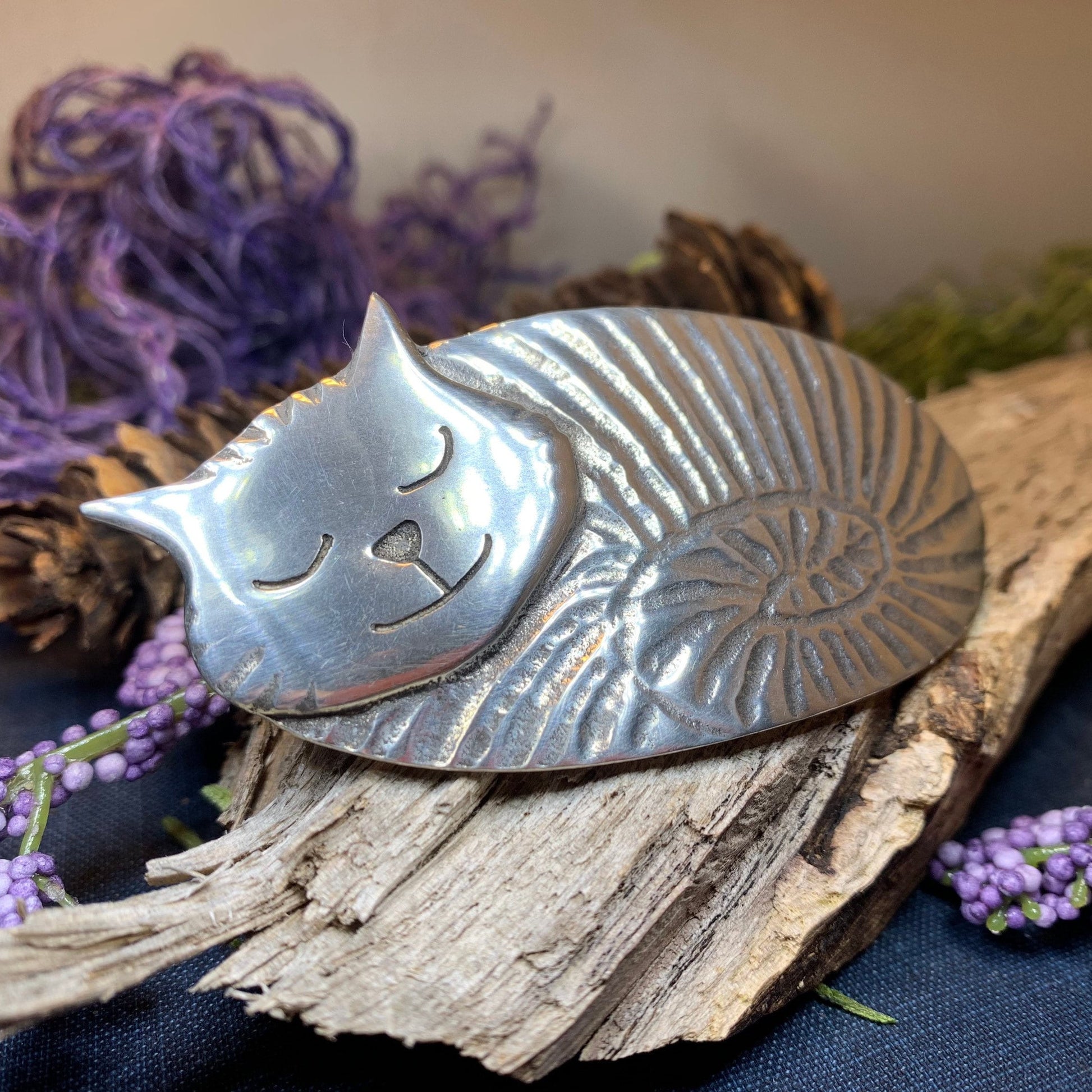 Cuddly Cat Hair Clip, Celtic Barrette, Irish Jewelry, Pagan Jewelry, Friendship Gift, Wiccan Jewelry, Cat Jewelry, Animal Barrette