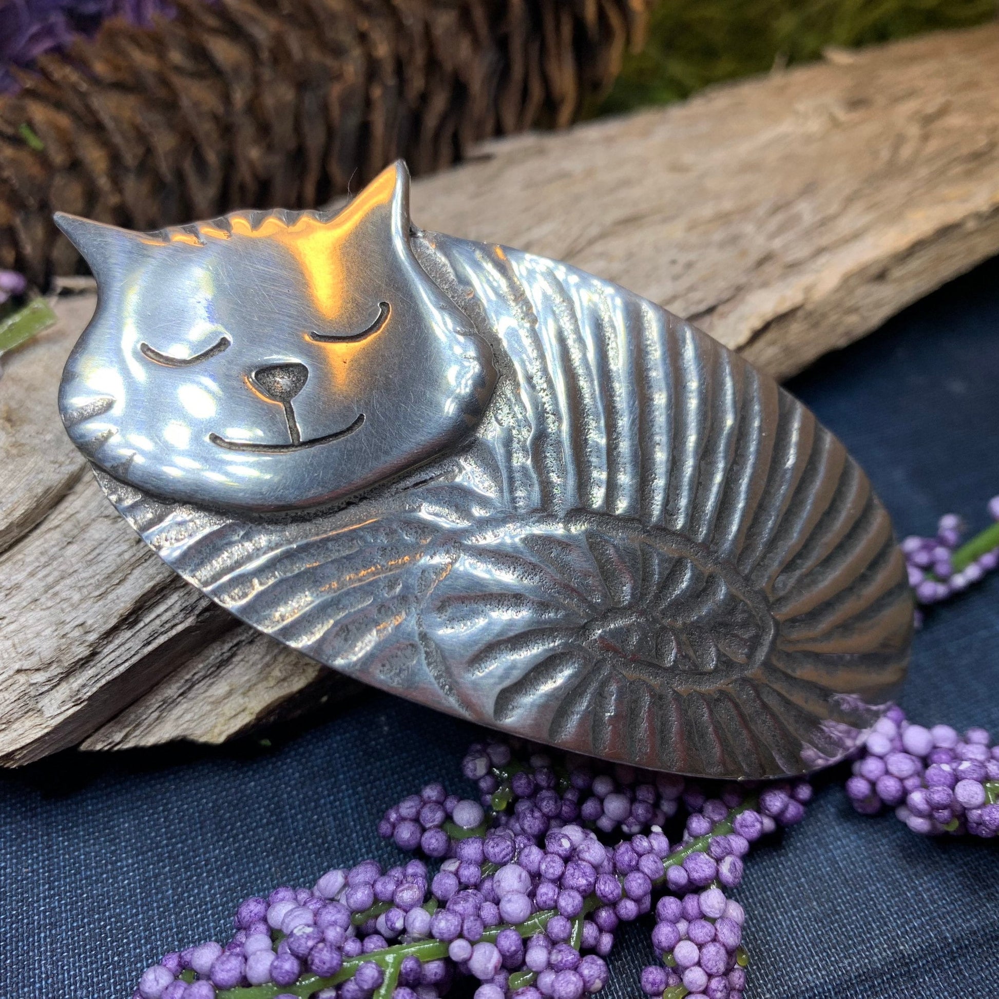 Cuddly Cat Hair Clip, Celtic Barrette, Irish Jewelry, Pagan Jewelry, Friendship Gift, Wiccan Jewelry, Cat Jewelry, Animal Barrette