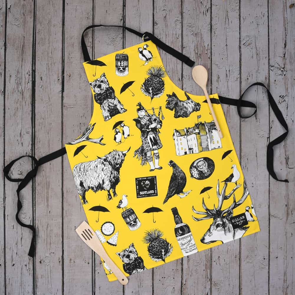 Scotland Love Apron, Scotland Gift, Bagpiper Apron, Thistle Gift, Outlander Gift, Highland Cow Gift, Mom Gift, Sister Gift