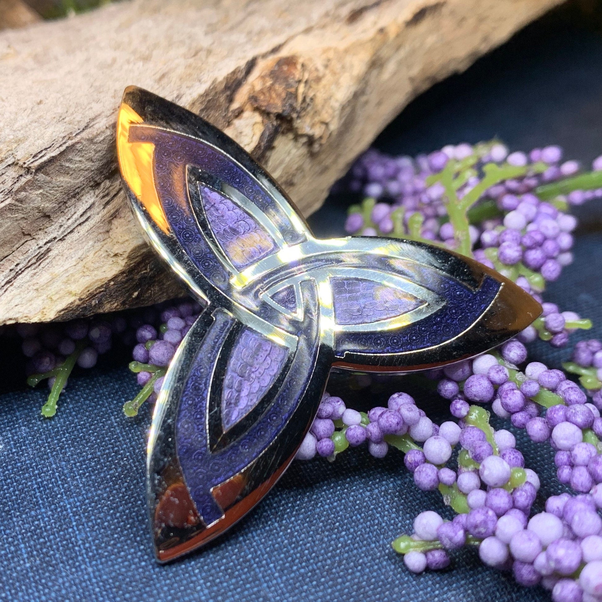 Celtic Brooch, Celtic Jewelry, Irish Jewelry, Trinity Knot Pin, Scotland Jewelry, Anniversary Gift, Viking Brooch, Celtic Pin, Wiccan Pin