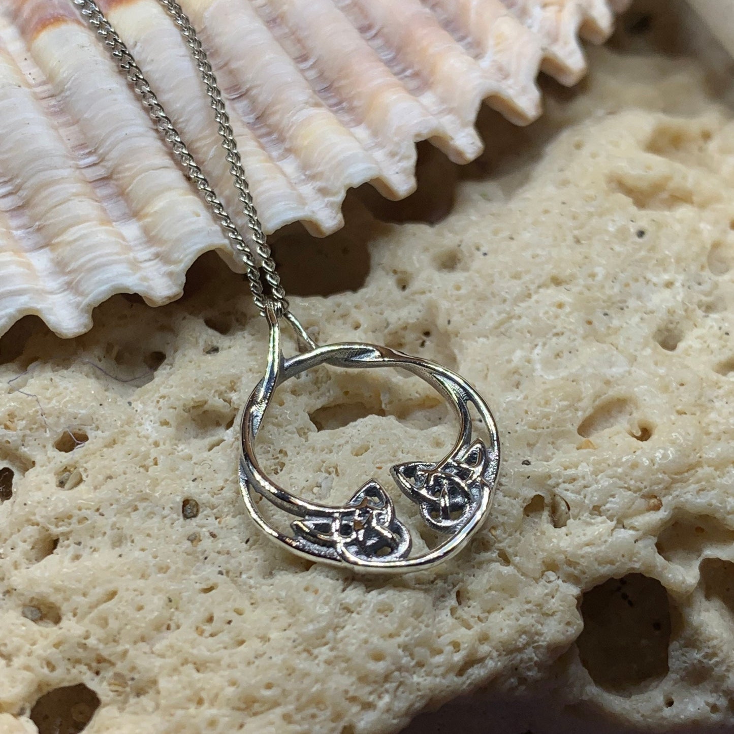 Celtic Knot Necklace, Celtic Jewelry, Irish Jewelry, Trinity Jewelry, Scotland Jewelry, Silver Celtic Knot, Anniversary Gift, Mom Gift