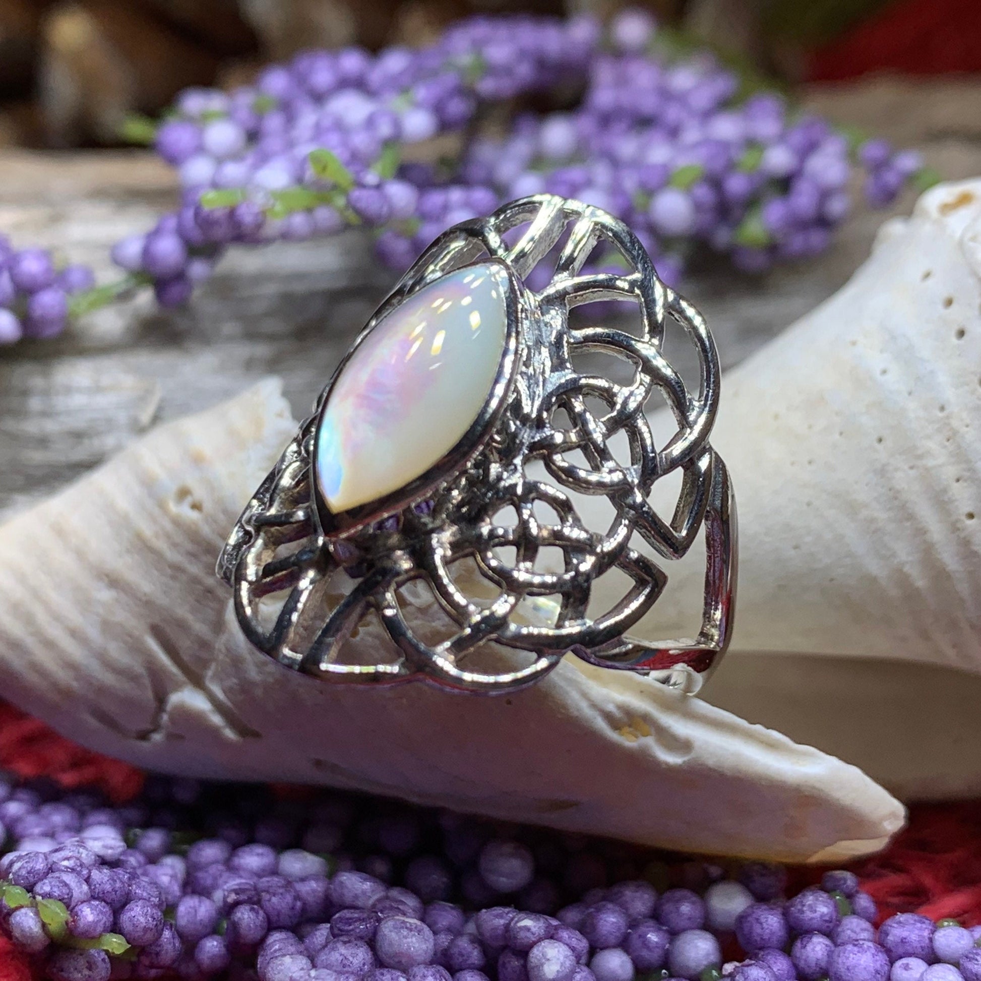 Celtic Knot Ring, Celtic Ring, Boho Statement Ring, Seashell Ring, Irish Ring, Anniversary Gift, Promise Ring, Wife Gift, Mom Gift, Silver