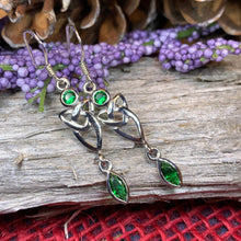 Load image into Gallery viewer, Celtic Knot Earrings, Irish Jewelry, Celtic Jewelry, Mom Gift, Anniversary Gift, Scotland Jewelry, Wife Gift, Love Knot Jewelry, Sister Gift
