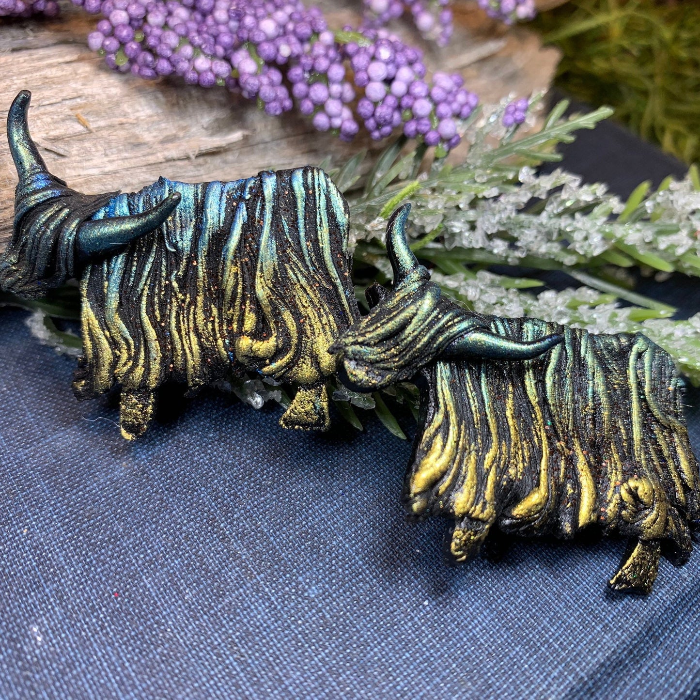 Highland Cow Brooch, Scottish Cow Gift, Scotland Jewelry, Scotland Pin, Animal Brooch, Celtic Pin, Highland Coo, Mom Gift, Celtic Jewelry
