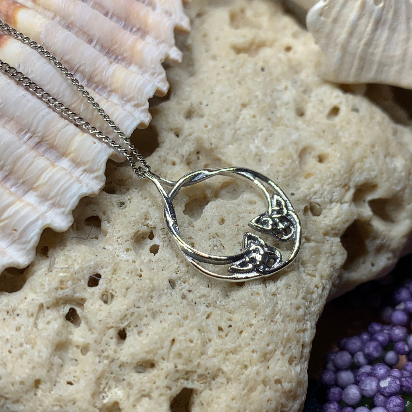 Celtic Knot Necklace, Celtic Jewelry, Irish Jewelry, Trinity Jewelry, Scotland Jewelry, Silver Celtic Knot, Anniversary Gift, Mom Gift