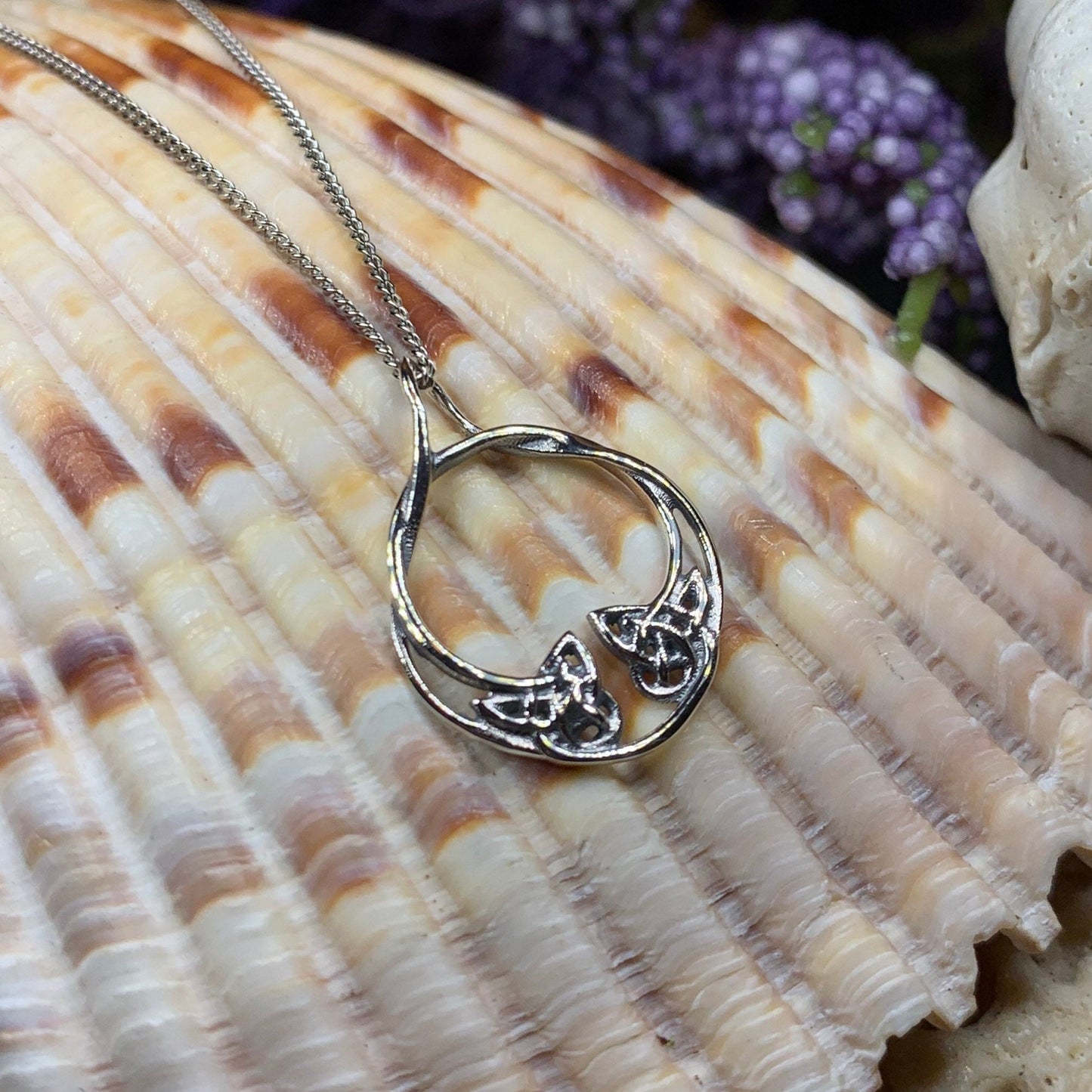 Celtic Knot Necklace, Celtic Jewelry, Irish Jewelry, Trinity Jewelry, Scotland Jewelry, Silver Celtic Knot, Anniversary Gift, Mom Gift