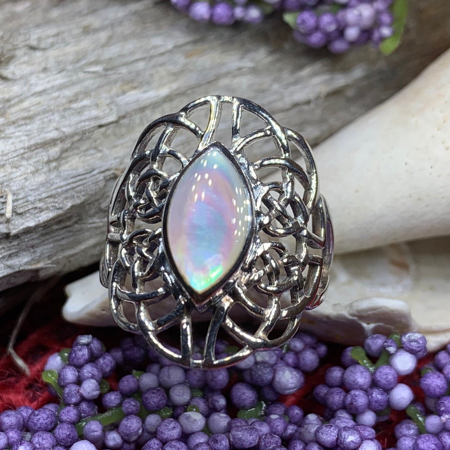 Celtic Knot Ring, Celtic Ring, Boho Statement Ring, Seashell Ring, Irish Ring, Anniversary Gift, Promise Ring, Wife Gift, Mom Gift, Silver
