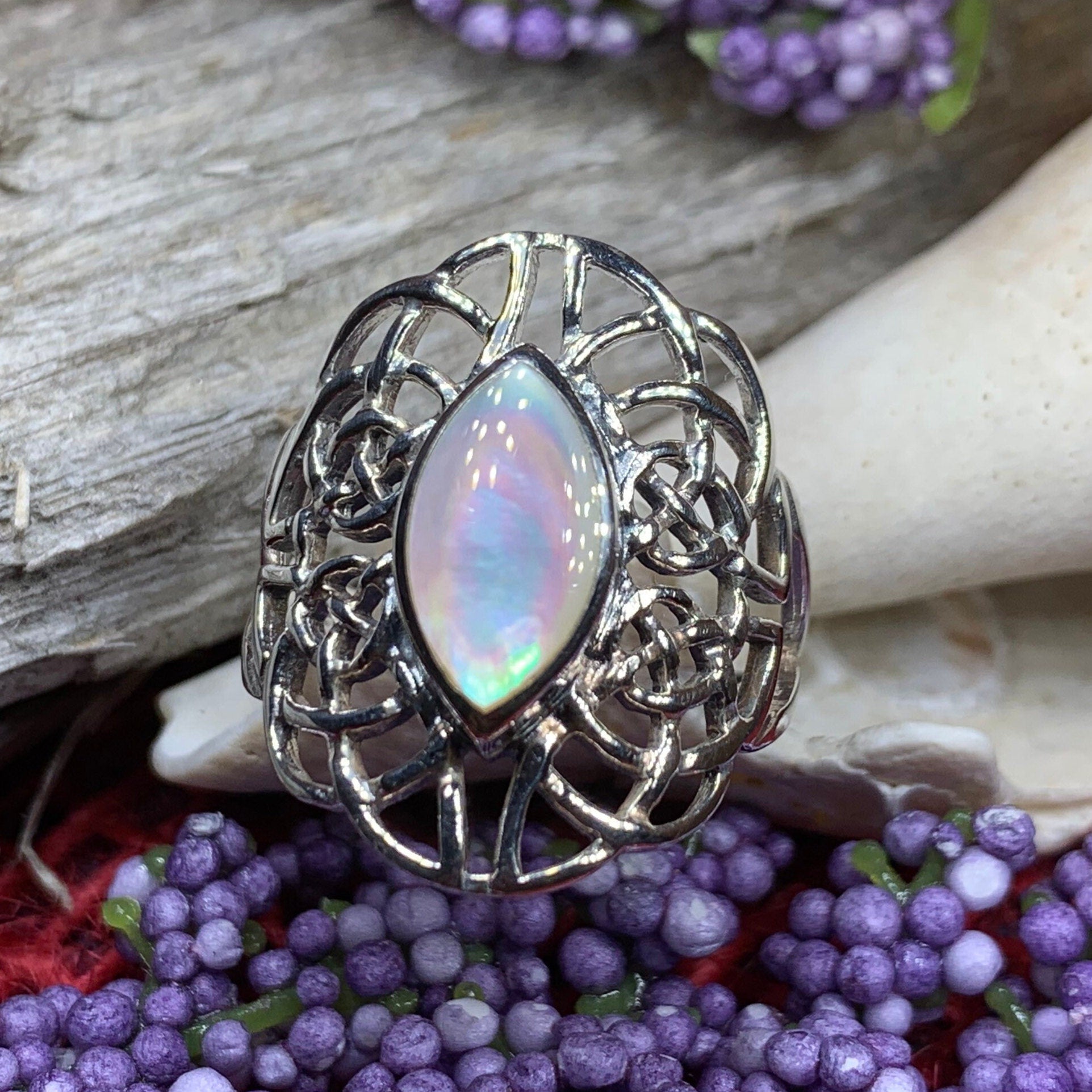 Celtic Knot Ring, Celtic Ring, Boho Statement Ring, Seashell Ring, Irish Ring, Anniversary Gift, Promise Ring, Wife Gift, Mom Gift, Silver