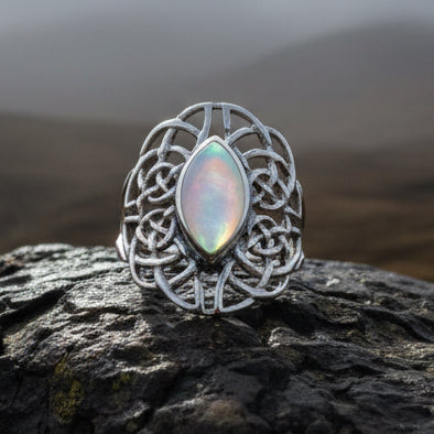 Celtic Knot Ring, Celtic Ring, Boho Statement Ring, Seashell Ring, Irish Ring, Anniversary Gift, Promise Ring, Wife Gift, Mom Gift, Silver