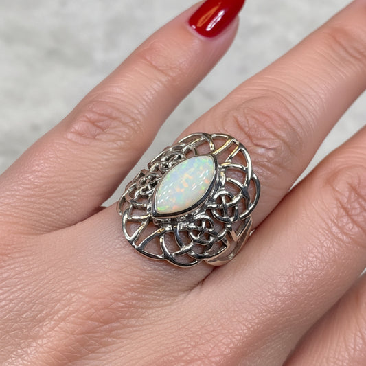 Celtic Knot Ring, Celtic Ring, Boho Statement Ring, Seashell Ring, Irish Ring, Anniversary Gift, Promise Ring, Wife Gift, Mom Gift, Silver