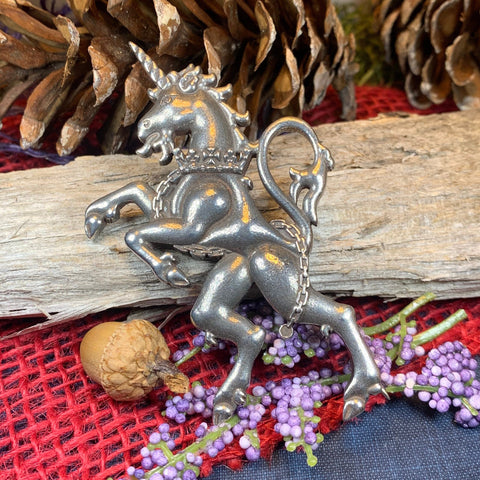 Load image into Gallery viewer, Unicorn of Scotland Pin, Unicorn Jewelry, Scottish Tartan Pin, Animal Jewelry, Scotland Jewelry, Celtic Jewelry, Anniversary Gift, Plaid Pin
