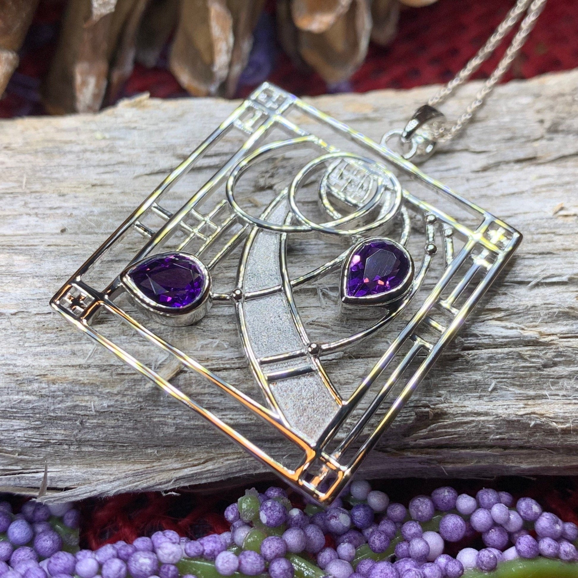 Cairn Chapter Mackintosh Necklace in sterling silver