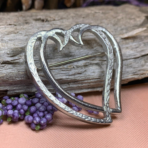 Load image into Gallery viewer, Luckenbooth Brooch, Scotland Jewelry, Mary Queen of Scots, Scotland Pin, Murtagh's Luckenbooth, Anniversary Gift, Bride Pin, Heart Jewelry
