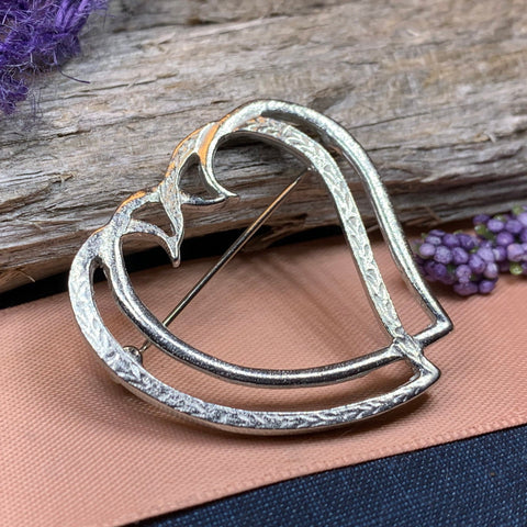 Load image into Gallery viewer, Luckenbooth Brooch, Scotland Jewelry, Mary Queen of Scots, Scotland Pin, Murtagh's Luckenbooth, Anniversary Gift, Bride Pin, Heart Jewelry
