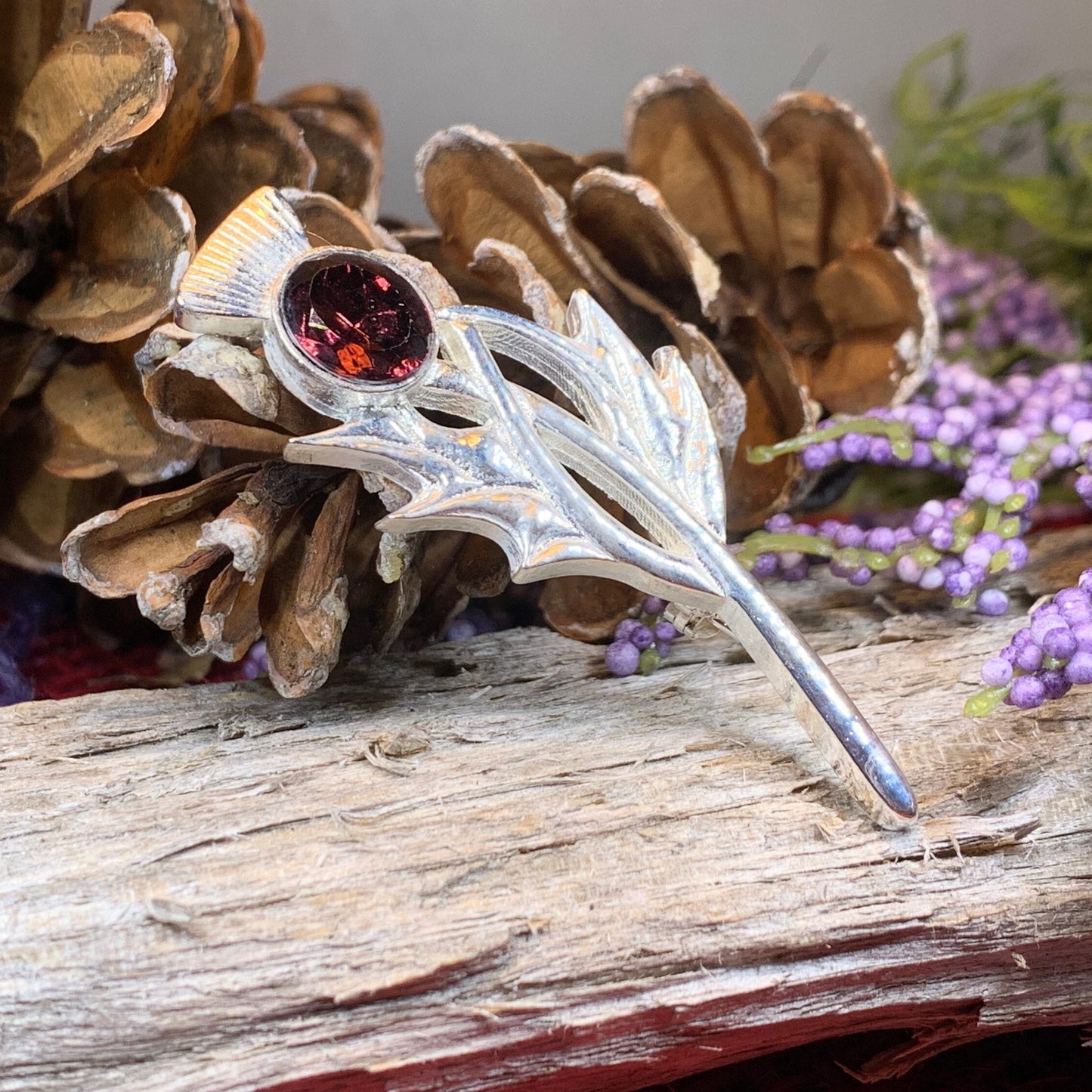 Thistle Pin, Celtic Jewelry, Scottish Jewelry, Mom Gift, Graduation Gift, Scotland Gift, Ladies Scotland Jewelry, Celtic Brooch, Wife Gift