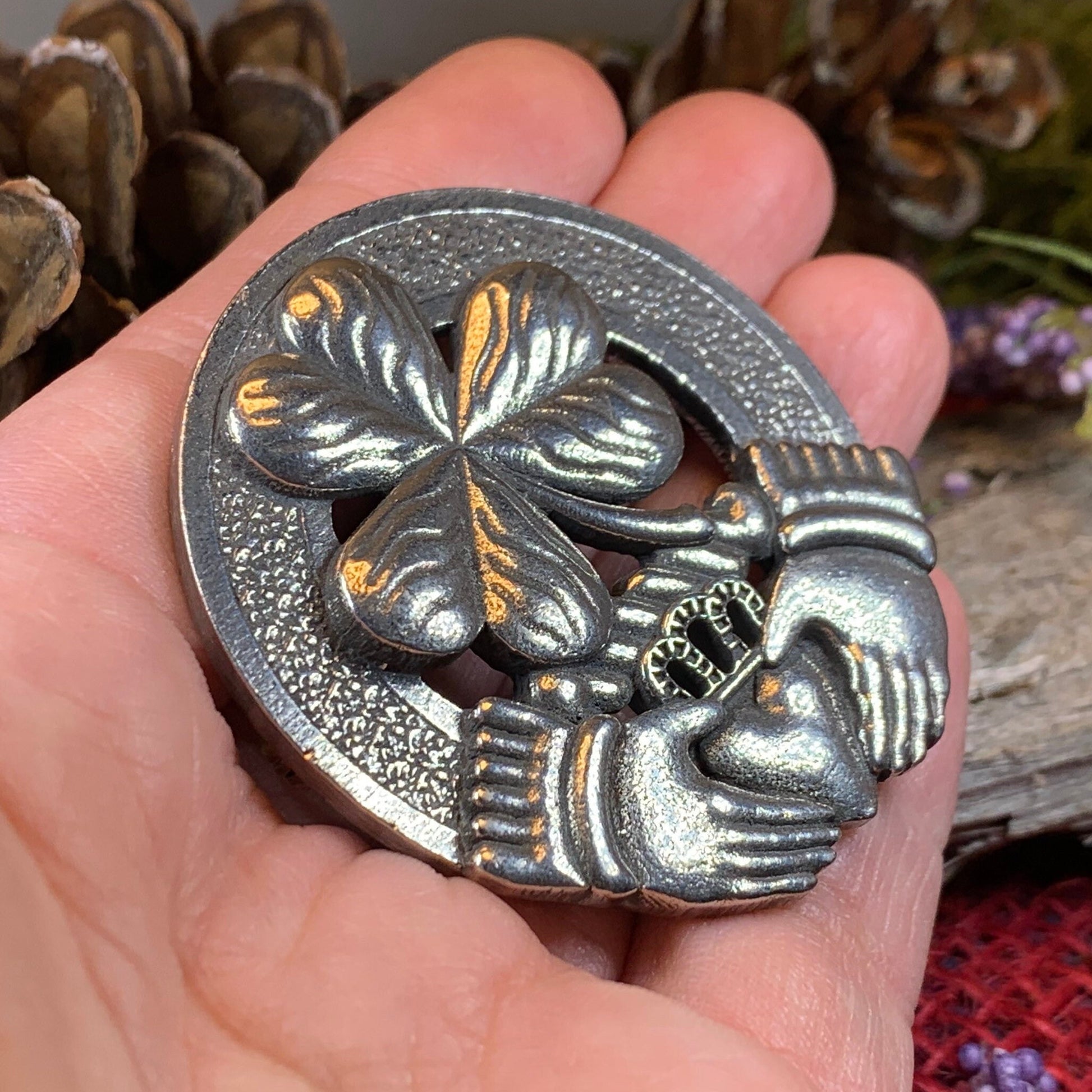 Claddagh Brooch, Celtic Jewelry, Irish Pin, Shamrock Brooch, Ireland Brooch, Anniversary Gift, Cap Badge Pin, Bagpiper Gift, Plaid Pin