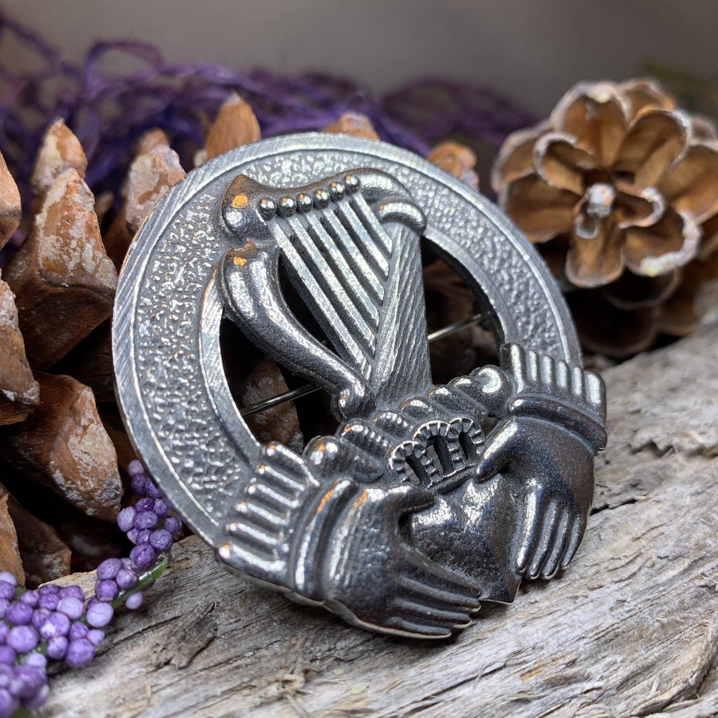 Irish Claddagh Harp Brooch — view 10