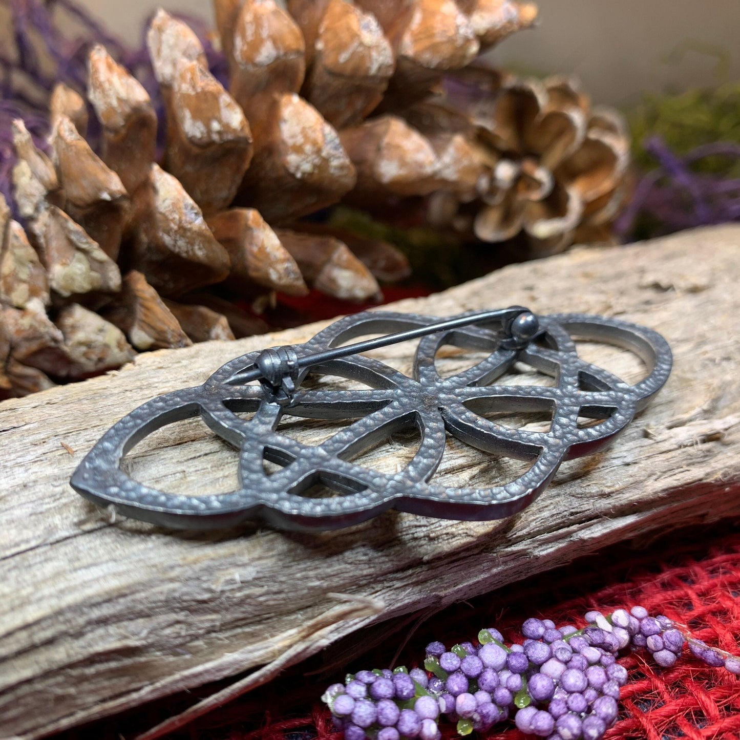 Celtic Knot Brooch, Celtic Jewelry, Irish Jewelry, Scotland Brooch, Celtic Brooch, Anniversary Gift, Celtic Knot Pin, Ireland Gift, Mom Gift