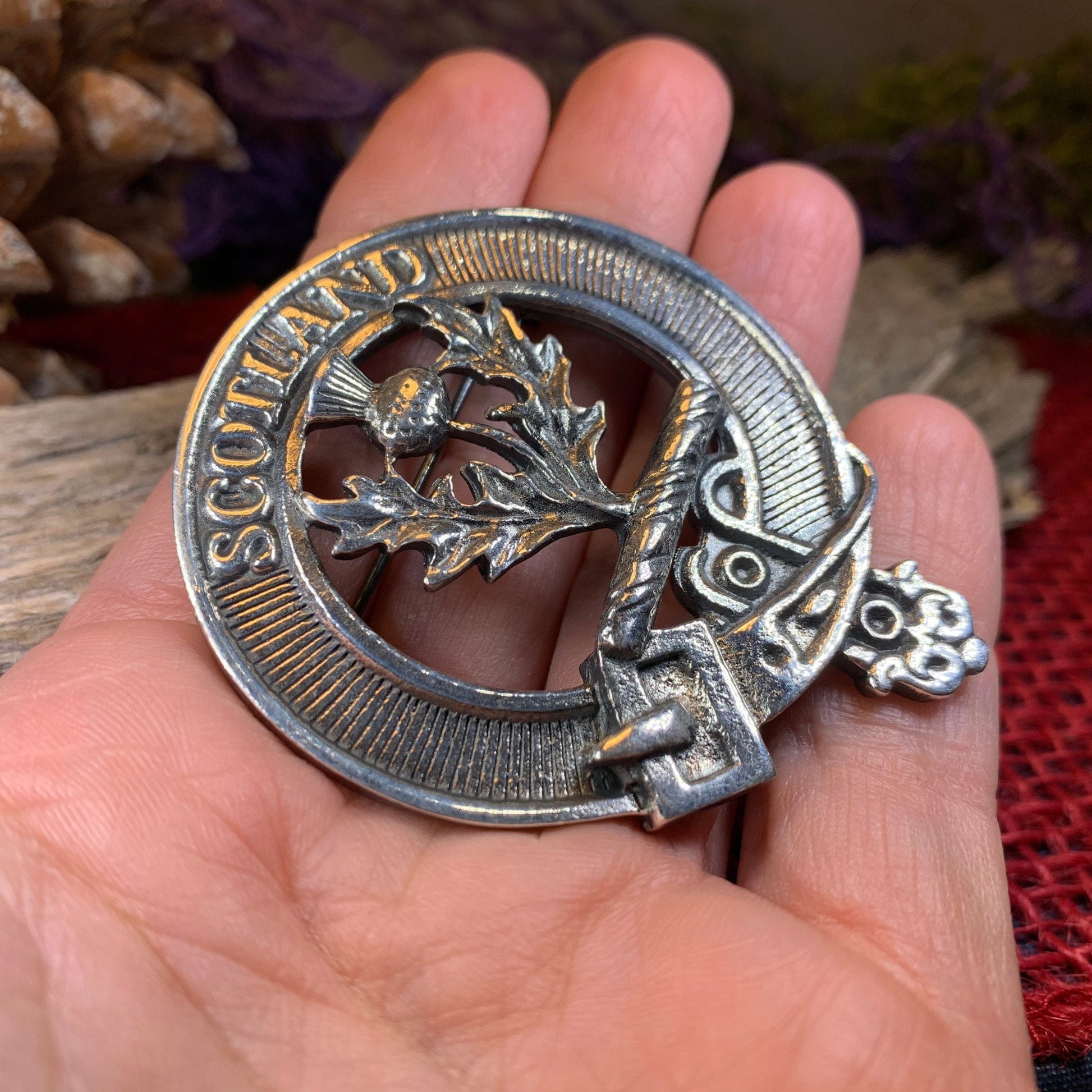 Thistle Brooch, Celtic Jewelry, Scottish Pin, Scotland Brooch, Celtic Brooch, Anniversary Gift, Cap Badge Pin, Bagpiper Gift, Plaid Pin