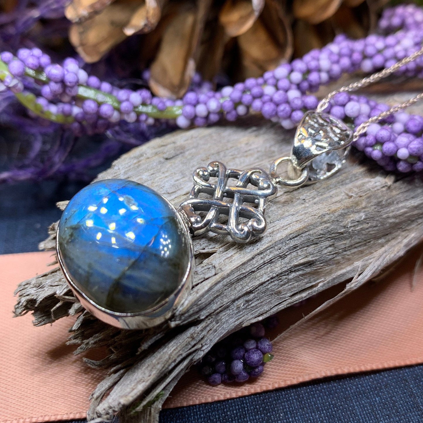 Celtic Necklace, Love Knot Pendant, Celtic Knot Jewelry, Irish Jewelry, Anniversary Gift, Scottish Jewelry, Pagan Necklace, Wife Gift