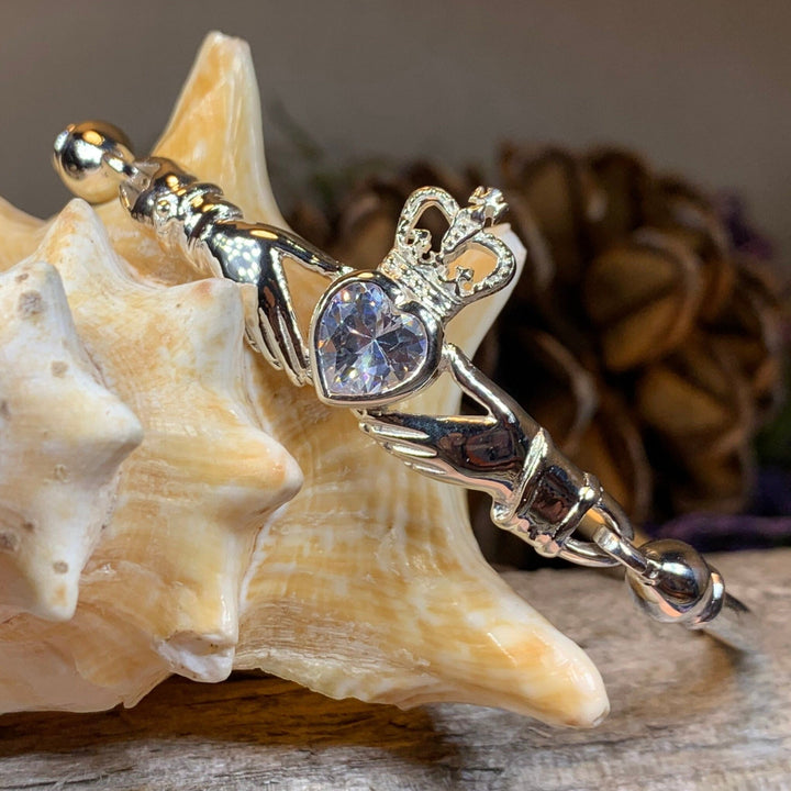 Claddagh Bracelet, Celtic Jewelry, Irish Jewelry, Ireland Gift, Bridal Jewelry, Heart Jewelry, Girlfriend Gift, Wife Gift, Anniversary Gift