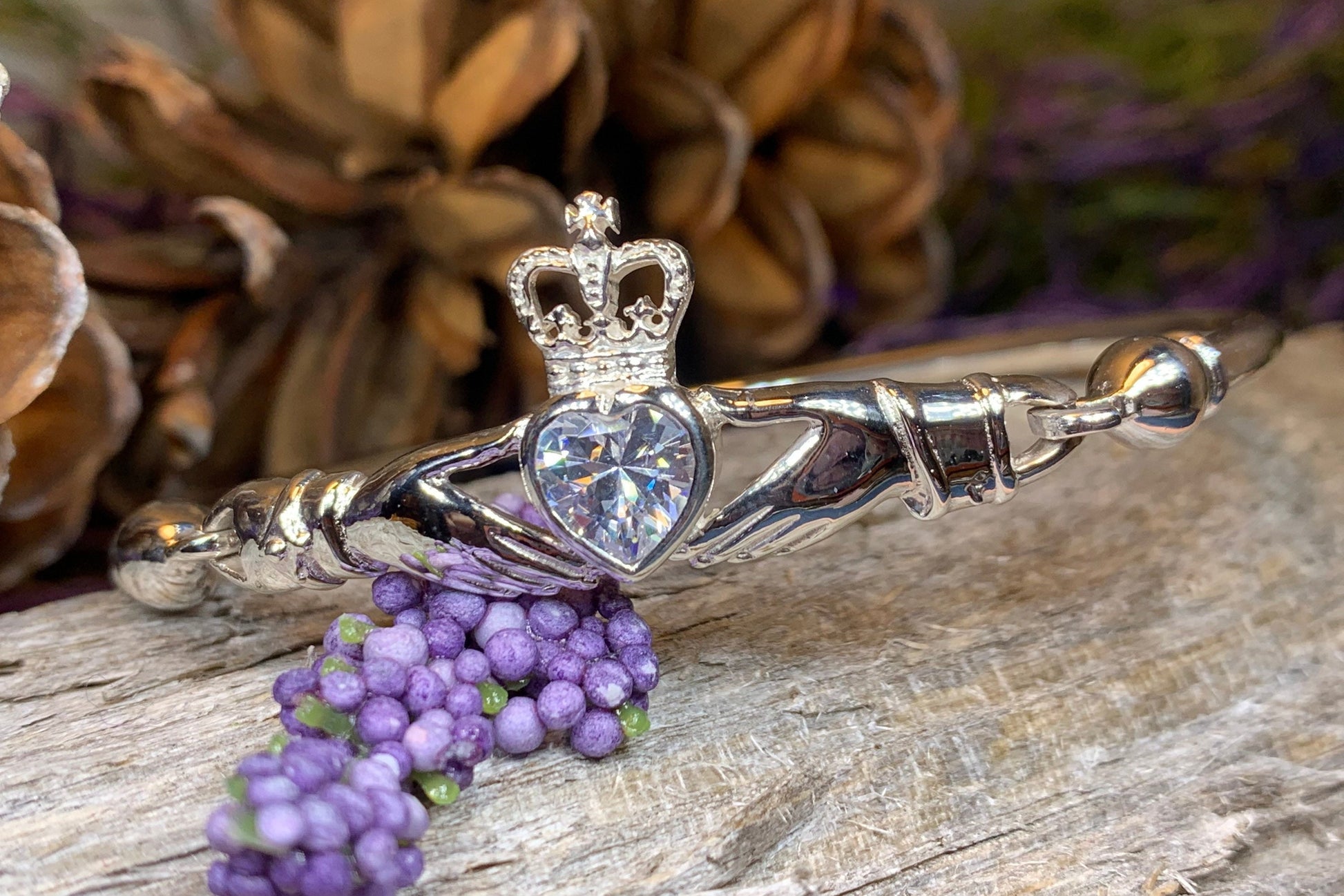 Claddagh Bracelet, Celtic Jewelry, Irish Jewelry, Ireland Gift, Bridal Jewelry, Heart Jewelry, Girlfriend Gift, Wife Gift, Anniversary Gift