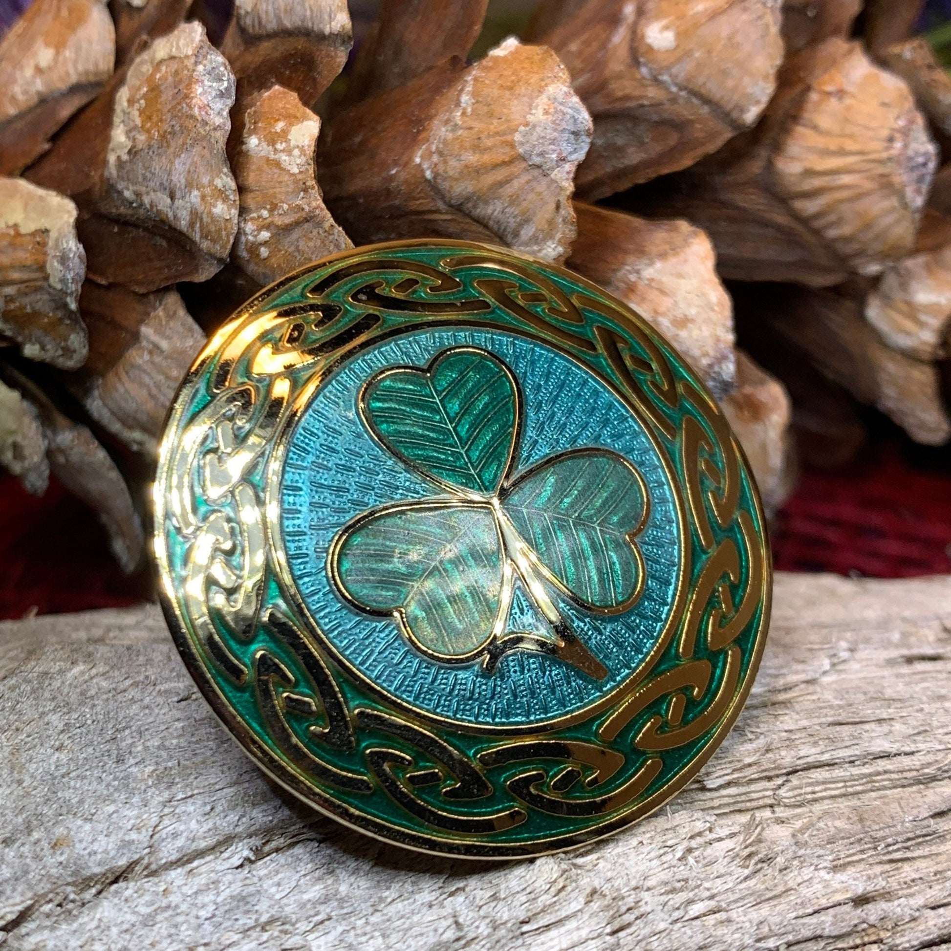 Celtic Shamrock Brooch, Shamrock Jewelry, Irish Brooch, Scarf Pin, Coat Pin, Enamel Jewelry, Irish Jewelry, Ireland Pin, Mom Gift, Lapel Pin