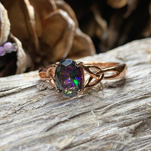Load image into Gallery viewer, Scottish Twilight Celtic Ring, Celtic Ring, Scotland Ring, Topaz Ring, Trinity Knot Jewelry, Anniversary Gift, Cocktail Ring, Rose Gold Ring

