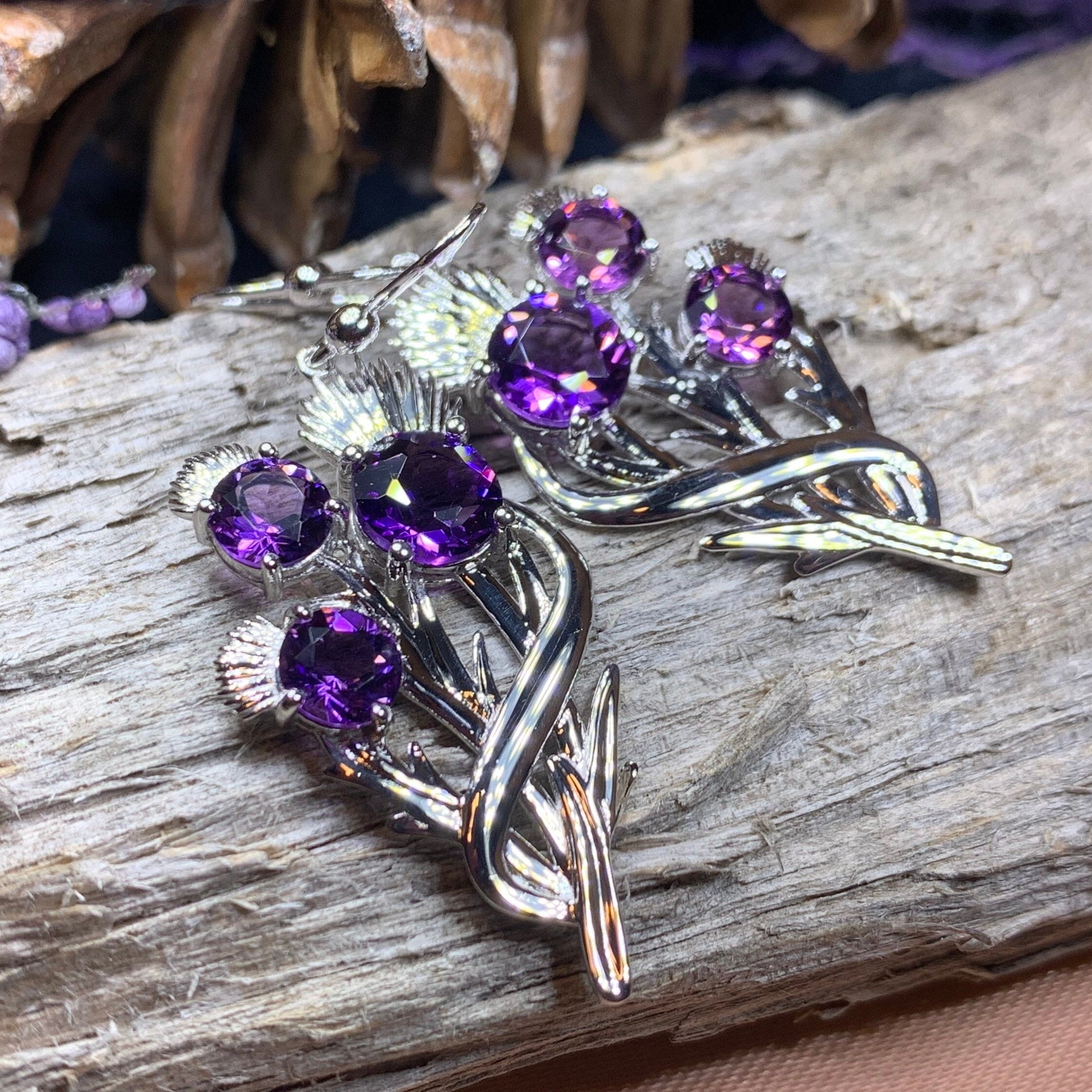 Thistle Earrings, Celtic Jewelry, Scotland Jewelry, Outlander Jewelry, Girlfriend Gift, Sister Gift, Mom Gift, Nature Jewelry, Wife Gift