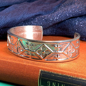 Celtic Bracelet, Celtic Jewelry, Irish Jewelry, Bangle Bracelet, Scotland Jewelry, Ireland Gift, Wife Gift, Girlfriend Gift, Sister Gift