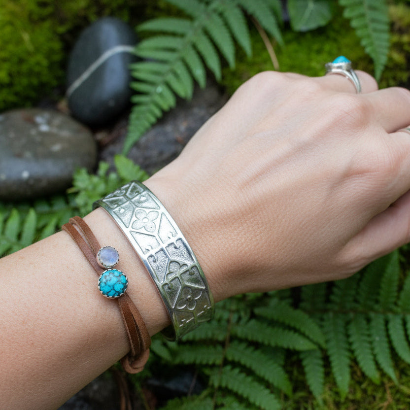Celtic Bracelet, Celtic Jewelry, Irish Jewelry, Bangle Bracelet, Scotland Jewelry, Ireland Gift, Wife Gift, Girlfriend Gift, Sister Gift