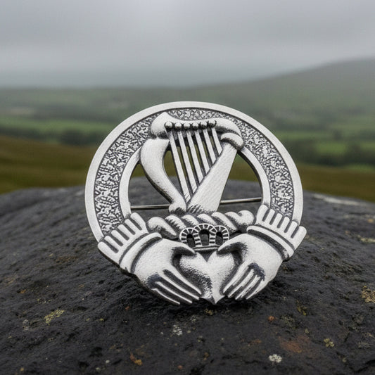 Claddagh Brooch, Celtic Jewelry, Irish Pin, Harp Brooch, Ireland Brooch, Anniversary Gift, Cap Badge Pin, Bagpiper Gift, Plaid Pin
