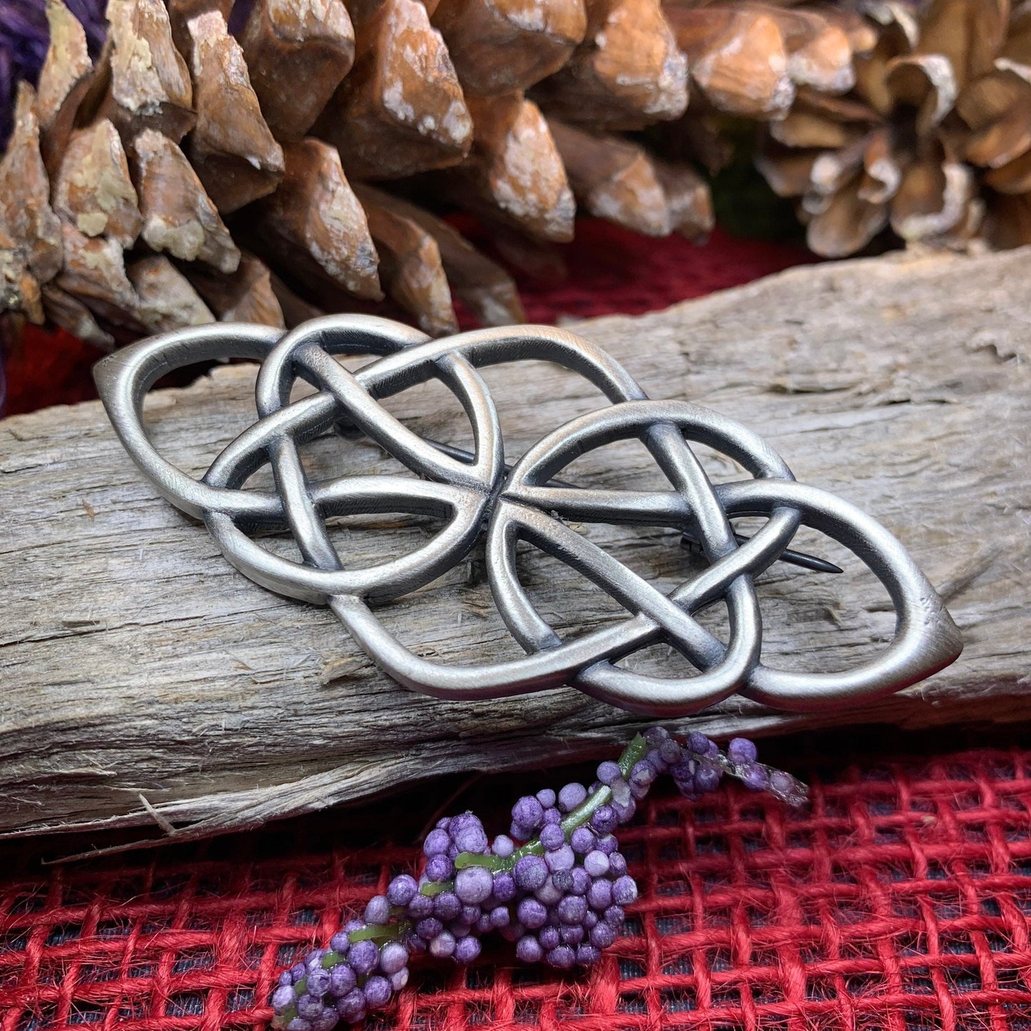 Celtic Knot Brooch, Celtic Jewelry, Irish Jewelry, Scotland Brooch, Celtic Brooch, Anniversary Gift, Celtic Knot Pin, Ireland Gift, Mom Gift