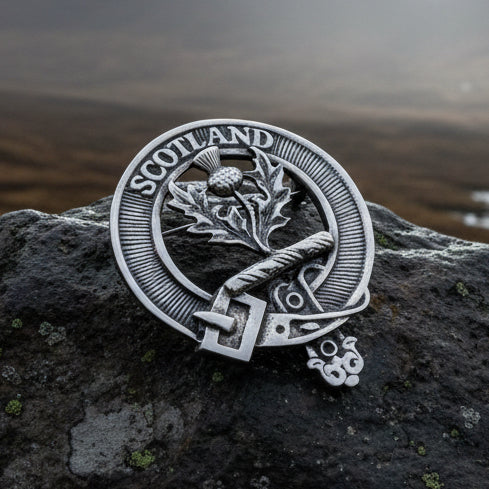 Thistle Brooch, Celtic Jewelry, Scottish Pin, Scotland Brooch, Celtic Brooch, Anniversary Gift, Cap Badge Pin, Bagpiper Gift, Plaid Pin