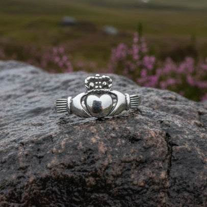 Claddagh Ring, Celtic Jewelry, Irish Jewelry, Celtic Knot Jewelry, Irish Ring, Irish Dance Gift, Anniversary Gift, Bridal Jewelry