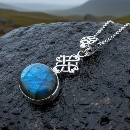 Celtic Necklace, Love Knot Pendant, Celtic Knot Jewelry, Irish Jewelry, Anniversary Gift, Scottish Jewelry, Pagan Necklace, Wife Gift