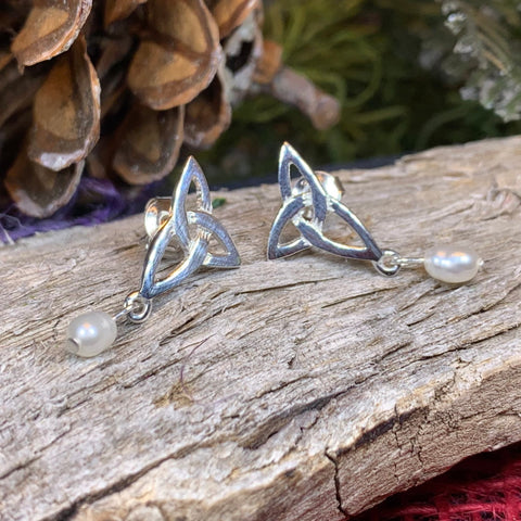 Load image into Gallery viewer, Celtic Knot Earrings, Celtic Jewelry, Irish Jewelry, Anniversary Gift, Scotland Jewelry, Wife Gift, Pearl Drop Earrings, Ireland Gift
