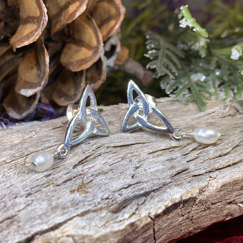 Load image into Gallery viewer, Celtic Knot Earrings, Celtic Jewelry, Irish Jewelry, Anniversary Gift, Scotland Jewelry, Wife Gift, Pearl Drop Earrings, Ireland Gift
