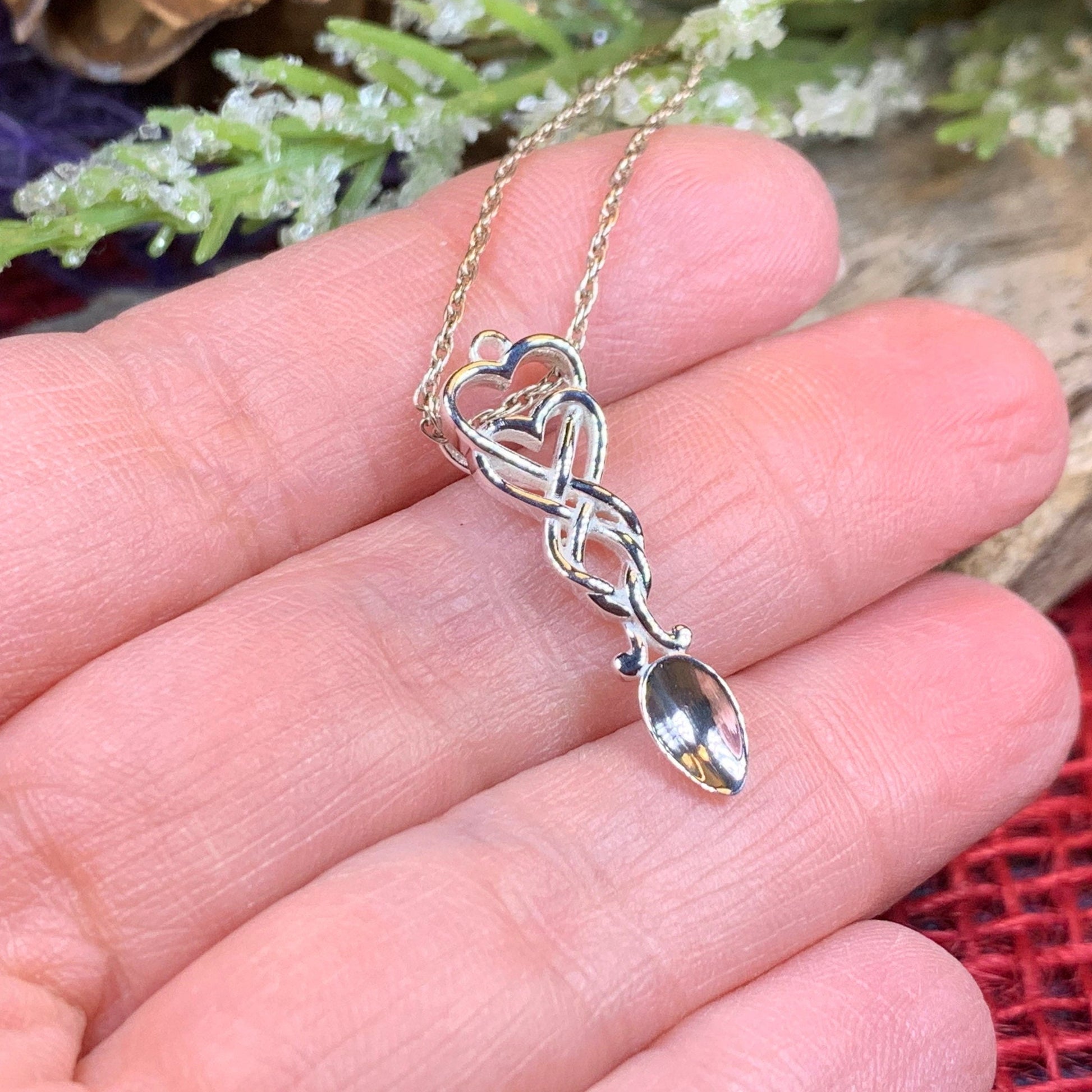Love Spoon Necklace, Celtic Jewelry, Wales Jewelry, Welsh Necklace, Bridal Jewelry, Anniversary Gift, Heart Jewelry, Silver Spoon Wife Gift