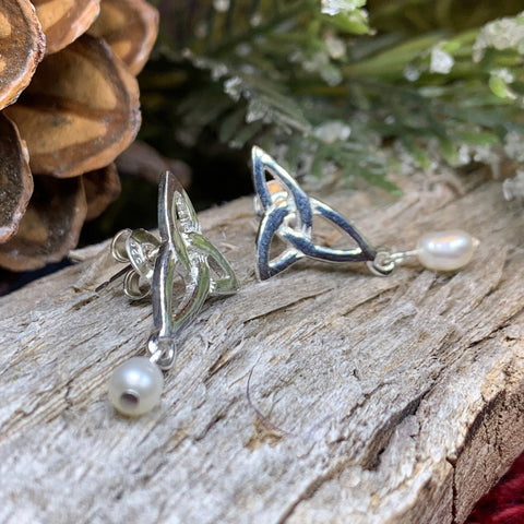 Load image into Gallery viewer, Celtic Knot Earrings, Celtic Jewelry, Irish Jewelry, Anniversary Gift, Scotland Jewelry, Wife Gift, Pearl Drop Earrings, Ireland Gift
