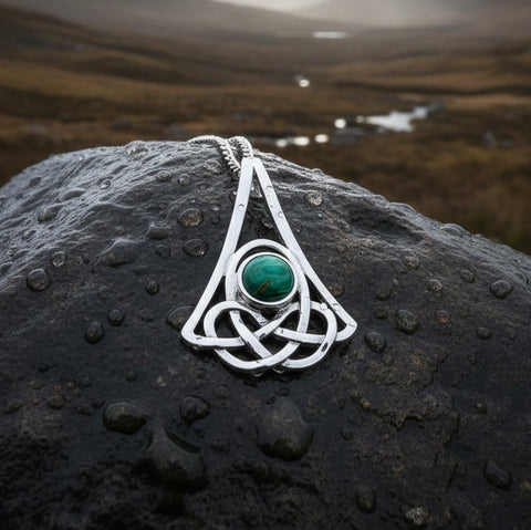 Load image into Gallery viewer, Celtic Knot Necklace, Scotland Necklace, Celtic Jewelry, Nature Necklace, Norse Jewelry, Heathergem Gift, Graduation Gift, Anniversary Gift
