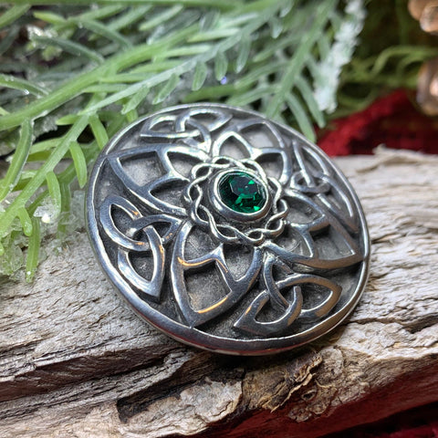 Load image into Gallery viewer, Celtic Knot Brooch, Celtic Pin, Irish Jewelry, Celtic Pin, Wiccan Jewelry, Pewter Mom Gift, Wife Gift, Ireland Pin, Trinity Knot Brooch
