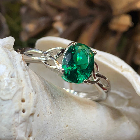 Load image into Gallery viewer, Irish Twilight Celtic Ring, Celtic Ring, Ireland Ring, Promise Ring, Trinity Knot Jewelry, Anniversary Gift, Cocktail Ring, Emerald Ring
