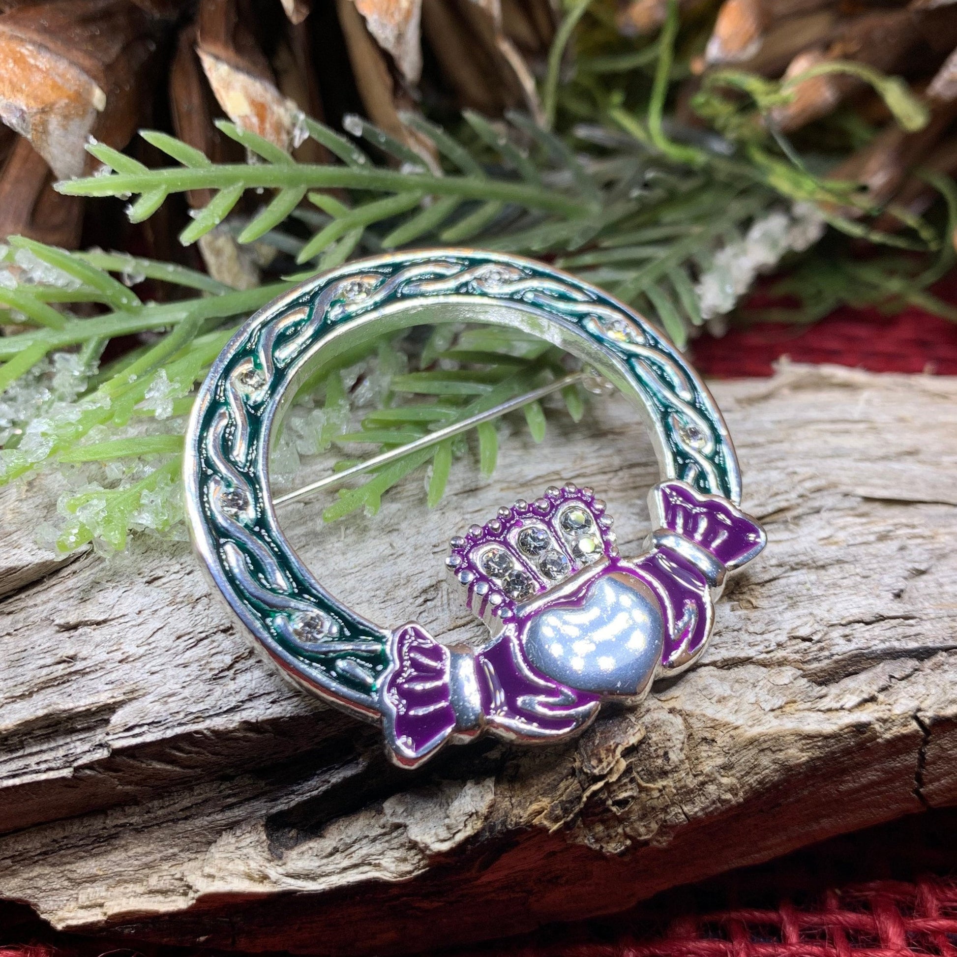 Claddagh Brooch, Celtic Brooch, Irish Jewelry, Celtic Pin, Mom Gift, Bridal Jewelry, Scarf Pin, Heart Jewelry, Girlfriend Gift, Wife Gift