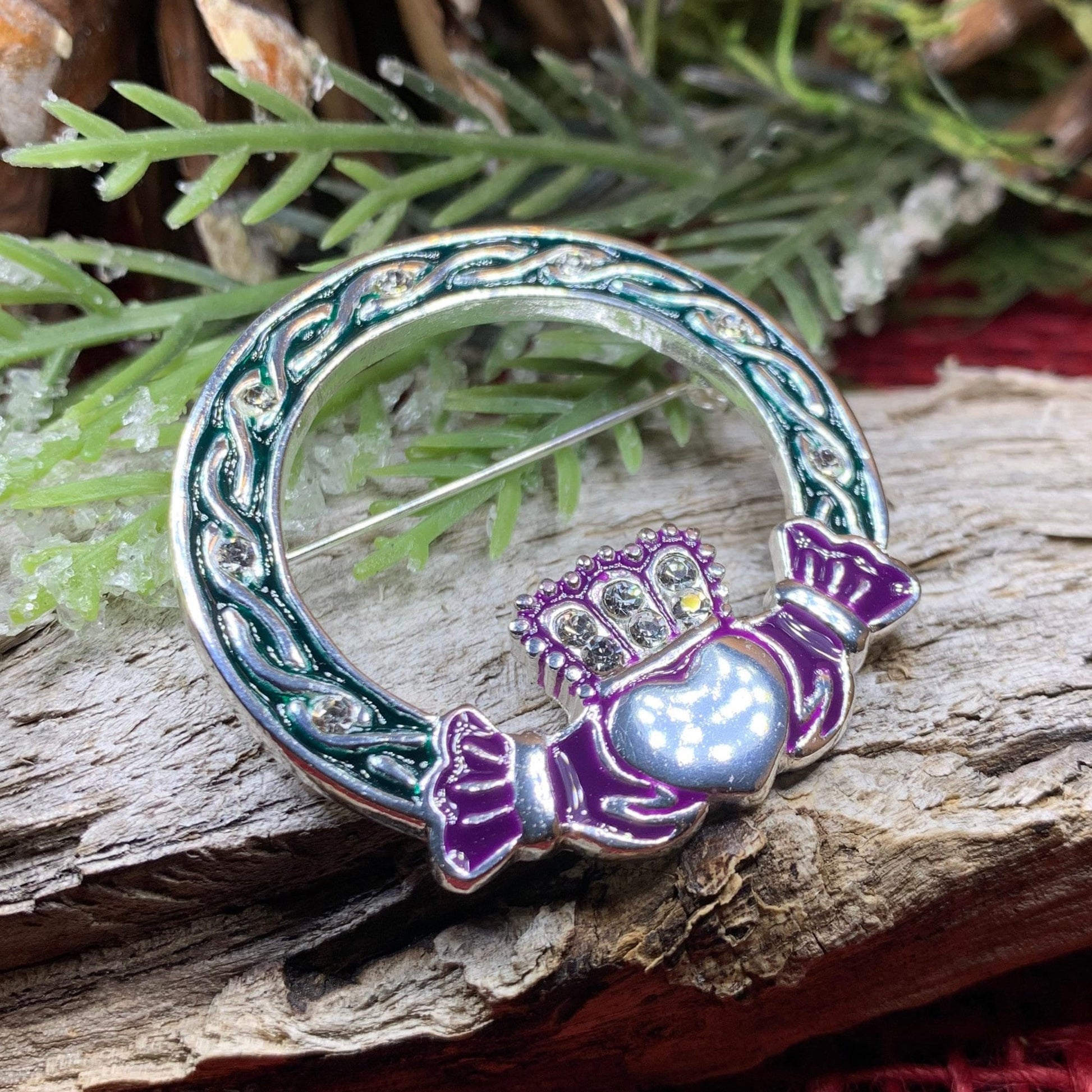 Claddagh Brooch, Celtic Brooch, Irish Jewelry, Celtic Pin, Mom Gift, Bridal Jewelry, Scarf Pin, Heart Jewelry, Girlfriend Gift, Wife Gift